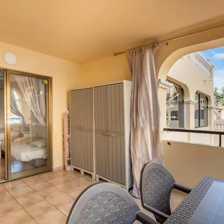 Apartmán Castle Harbour Cozy Heated Pool Cristianos Lovetenerife